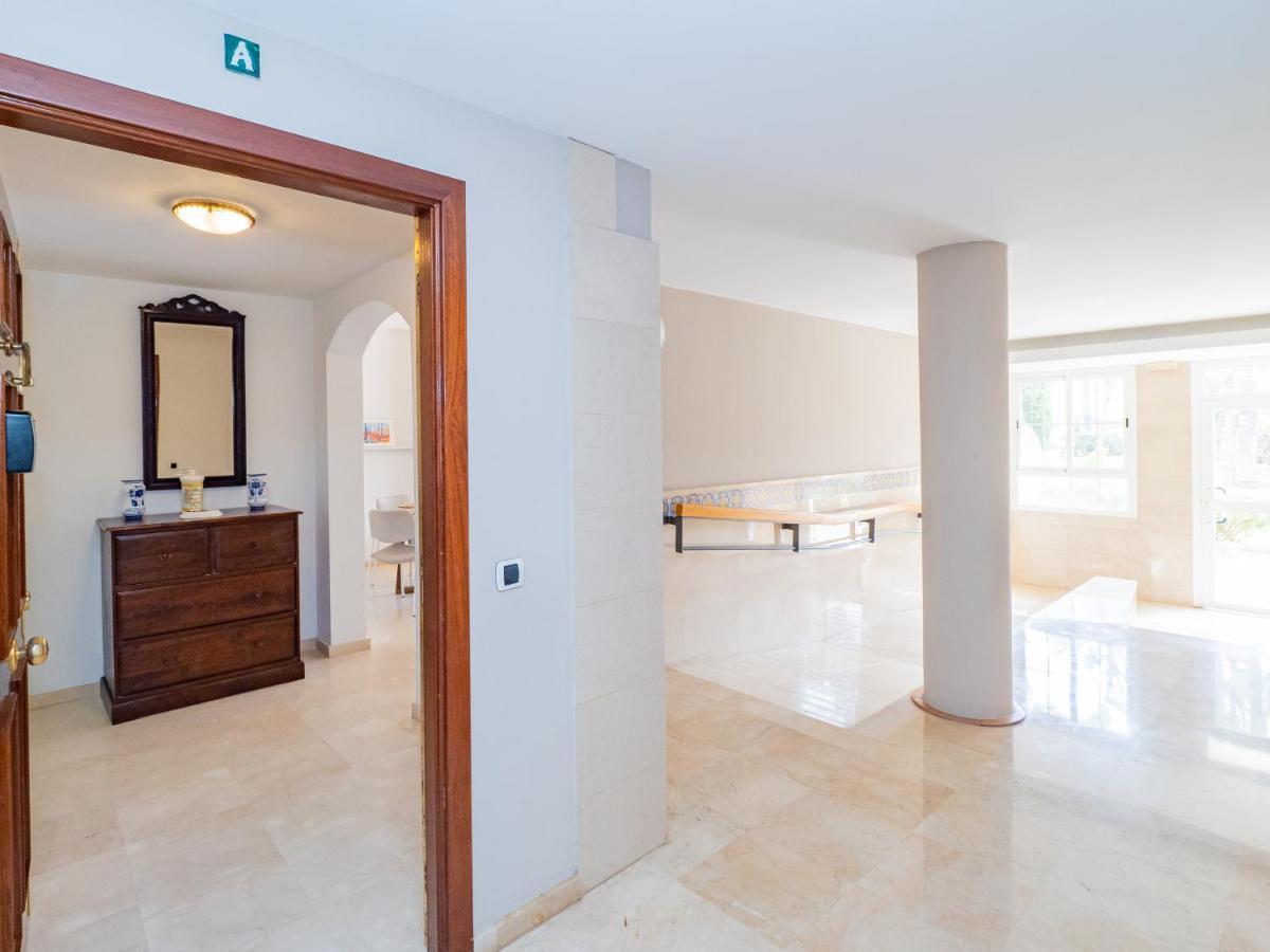 Cubo's Apartamento Arenas de Marbella B Exterior foto